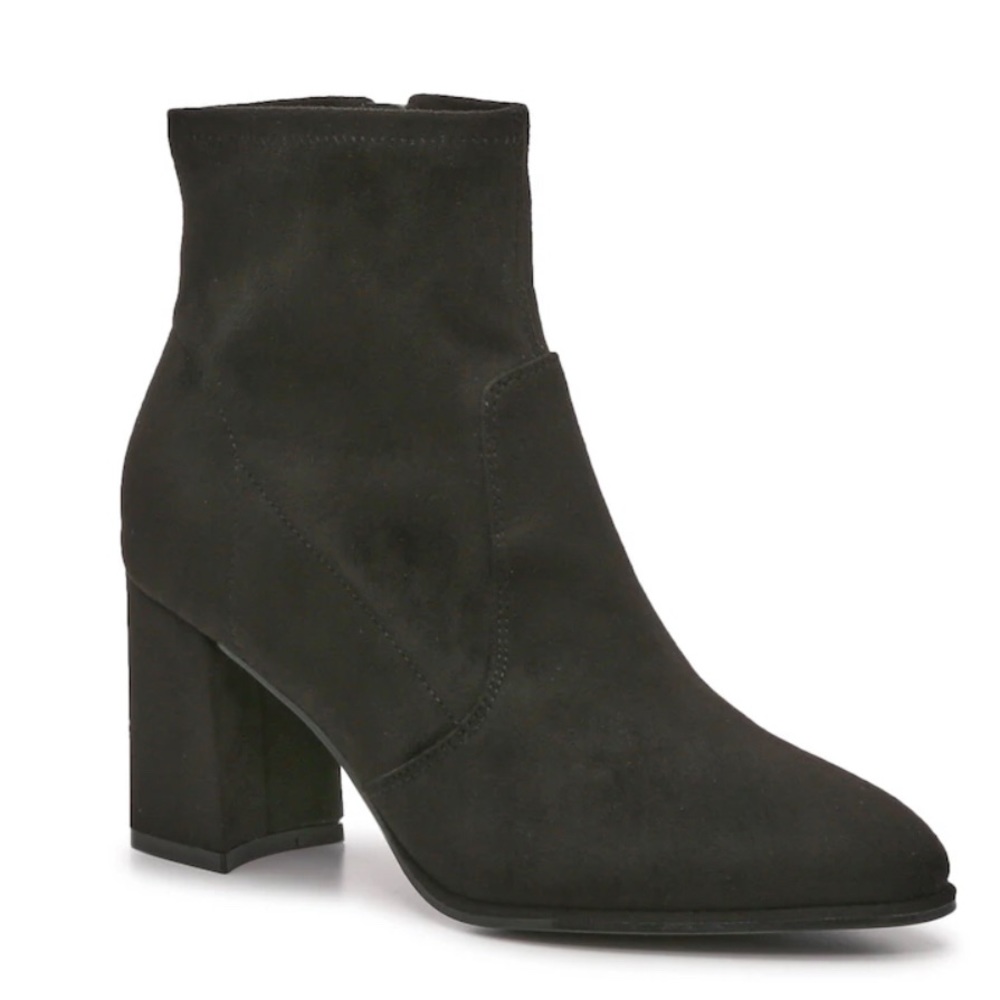 Marc Fisher Balli Ankle Bootie size 8.5 in black